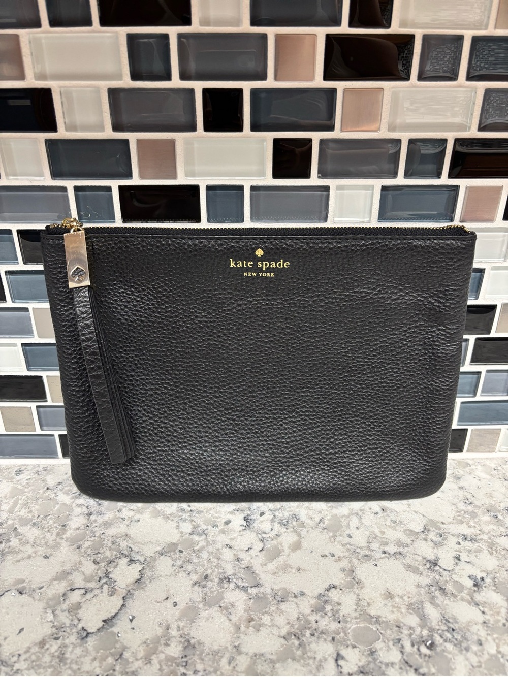 Kate Spade ♠️ Black Pebbled Leather Zip Wristlet Clutch